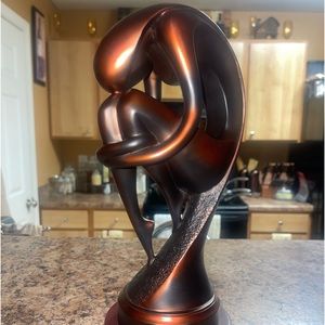 This is an awesome sculpture